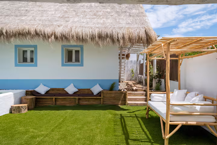 Garden cabana