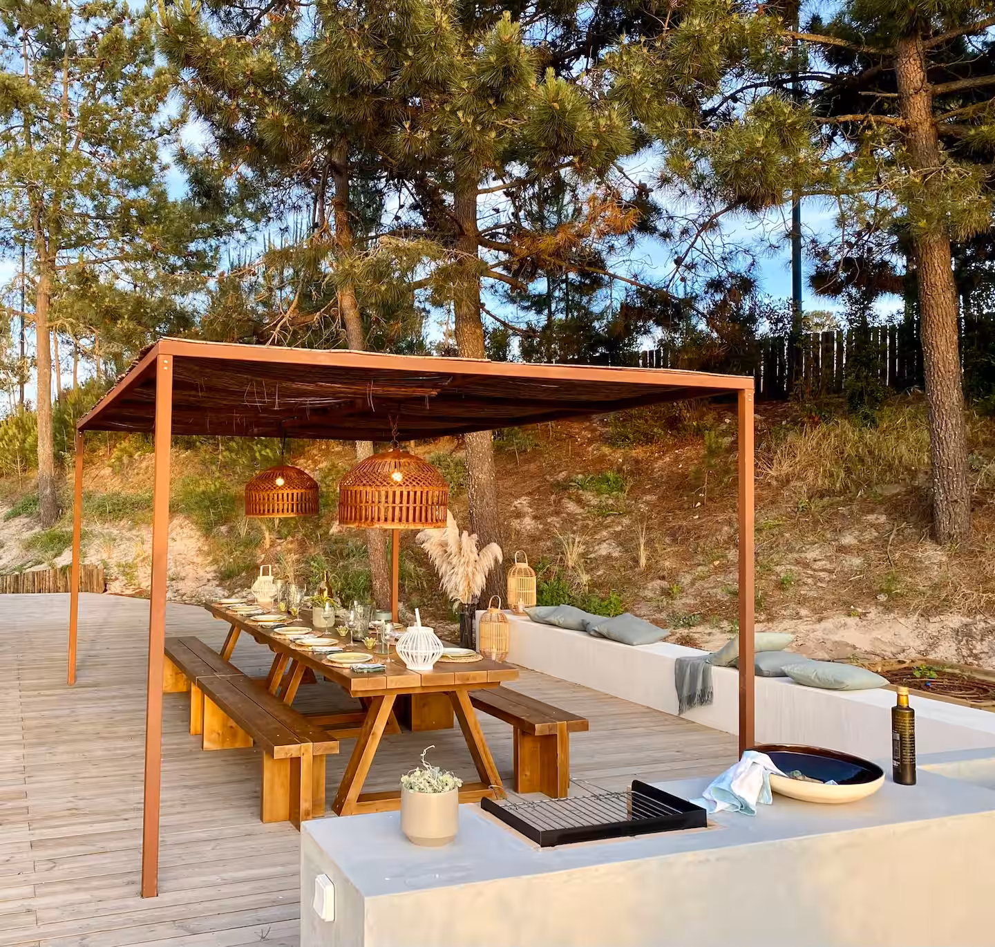 Outdoor pergola dining